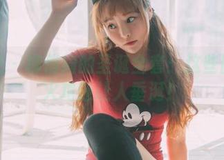 菠萝社 – 柳侑绮的圣诞全套：这些图片比火鸡还让人垂涎！