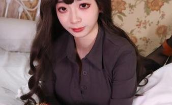 这透明护士套图，来自陌陌咕咕咕，居然还有更多！