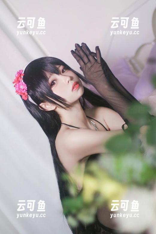 香川澪带来的图包，简单而精致，女王也得优雅