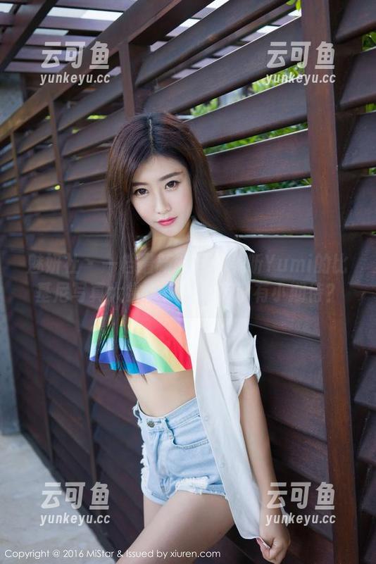 魅妍社 - 一档最新节目—美昕Yumi的比基尼写真大赏，你心里有没有小期待？